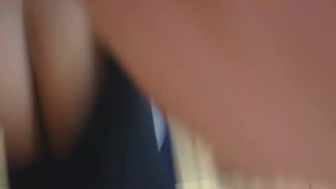 Snapshot of geni_smart chatting on 11.01.25 Luciana online show from 11.01.25