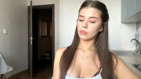 Snapshot of geniegrimmett chatting on 07.14.26 Megan online show from 07.14.26