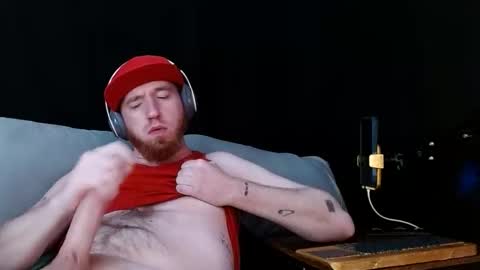 Snapshot of genitalwars chatting on 01.13.26 genitalwars online show from 01.13.26