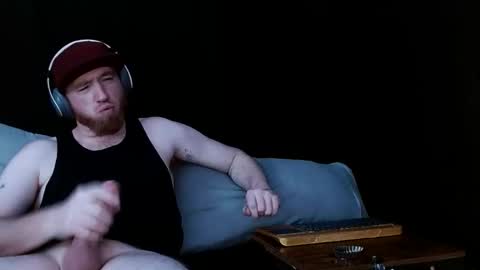 Snapshot of genitalwars chatting on 01.14.26 genitalwars online show from 01.14.26