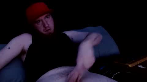 Snapshot of genitalwars chatting on 02.11.26 genitalwars online show from 02.11.26