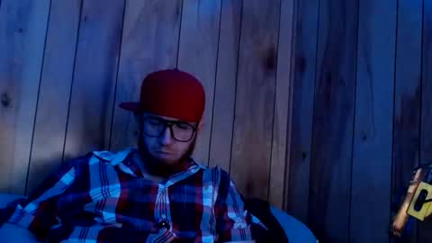 Snapshot of genitalwars chatting on 03.16.26 genitalwars online show from 03.16.26