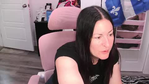 Genny Rock   and  online show from 07.10.26