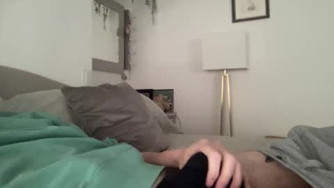 Snapshot of gentle_stranger chatting on 02.18.25 Gentle Stranger online show from 02.18.25