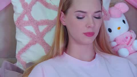 GentleRossi online show from 03.04.25