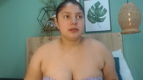 Snapshot of geo_jonnes25 chatting on 11.15.25 Geo J online show from 11.15.25