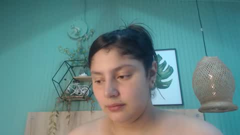 Snapshot of geo_jonnes25 chatting on 11.22.25 Geo J online show from 11.22.25