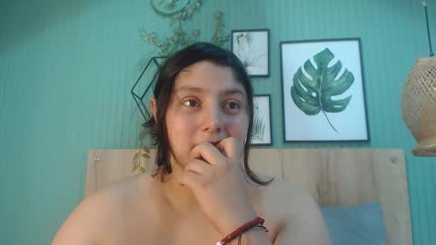 Snapshot of geo_jonnes25 chatting on 12.01.25 Geo J online show from 12.01.25