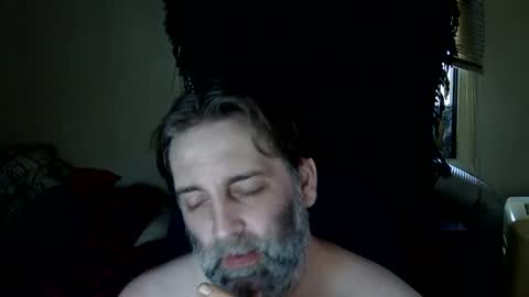 Snapshot of geoffbmn chatting on 09.20.25 geoffbmn online show from 09.20.25