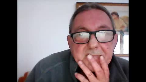 Snapshot of georg1412 chatting on 12.10.24 georg1412 online show from 12.10.24