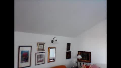 Snapshot of georg1412 chatting on 12.18.25 georg1412 online show from 12.18.25