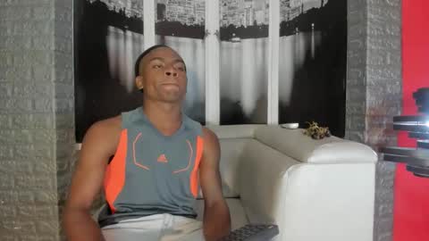 Snapshot of george_lancee chatting on 10.09.25 G E O R G E online show from 10.09.25