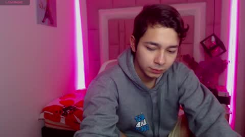 Snapshot of georgesmith_1 chatting on 12.18.24 GEORGE online show from 12.18.24