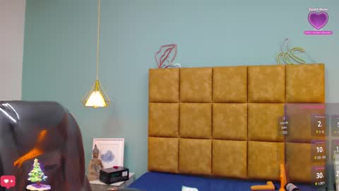 Snapshot of georgesmith_1 chatting on 12.22.24 GEORGE online show from 12.22.24