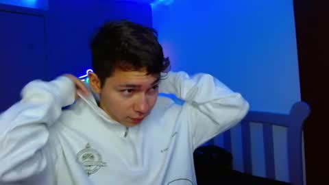 Snapshot of georgesmith_1 chatting on 01.22.25 GEORGE online show from 01.22.25