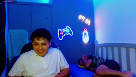 Snapshot of georgesmith_1 chatting on 01.26.25 GEORGE online show from 01.26.25