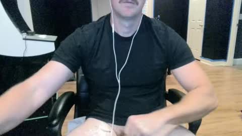 Snapshot of georgiaboy11 chatting on 09.09.25 georgiaboy11 online show from 09.09.25