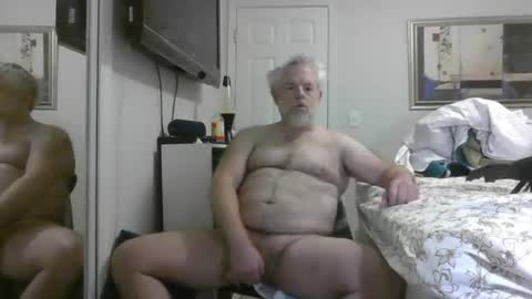 Snapshot of georgiagooner chatting on 06.11.26 ProudGooner online show from 06.11.26