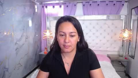 Georgina online show from 09.17.25