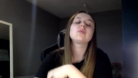 georginagina online show from 11.26.25