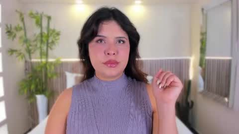 Snapshot of georginareyes chatting on 06.23.26 GeorginaReyes online show from 06.23.26