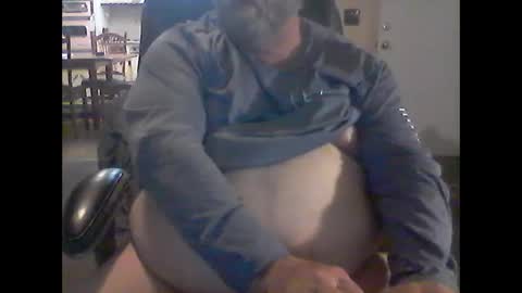 Snapshot of gerabo chatting on 01.19.25 gerabo online show from 01.19.25