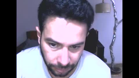 Snapshot of geralt_derivia chatting on 11.22.25 geralt_derivia online show from 11.22.25