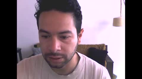 Snapshot of geralt_derivia chatting on 12.18.25 geralt_derivia online show from 12.18.25