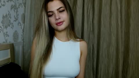 Snapshot of gerda_bloempje chatting on 11.14.25 Gerda online show from 11.14.25