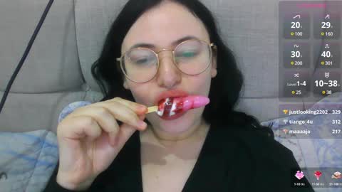 Snapshot of german_eva chatting on 02.02.25 Eva online show from 02.02.25