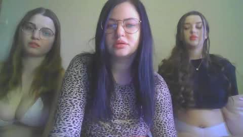 Snapshot of german_eva chatting on 03.10.25 Eva online show from 03.10.25