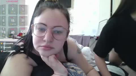 Snapshot of german_eva chatting on 03.12.25 Eva online show from 03.12.25