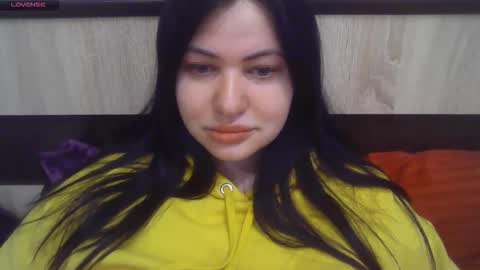 Snapshot of german_eva chatting on 10.16.25 Eva online show from 10.16.25