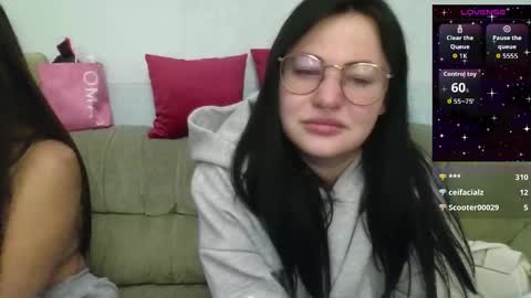 Snapshot of german_eva chatting on 10.16.25 Eva online show from 10.16.25