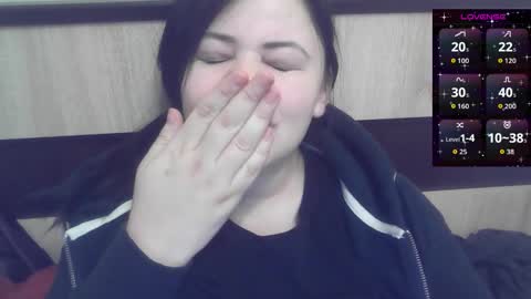 Snapshot of german_eva chatting on 10.18.25 Eva online show from 10.18.25