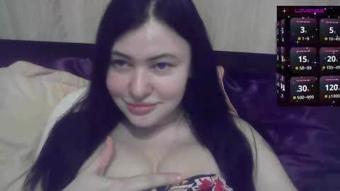 Snapshot of german_eva chatting on 11.13.25 Eva online show from 11.13.25