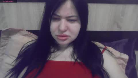 Snapshot of german_eva chatting on 11.30.25 Eva online show from 11.30.25