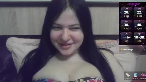 Snapshot of german_eva chatting on 12.15.25 Eva online show from 12.15.25