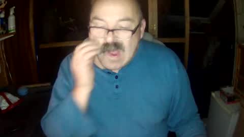 Snapshot of germany_50 chatting on 12.21.25 germany_50 online show from 12.21.25