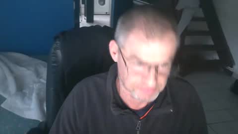 Snapshot of geronemo62 chatting on 10.15.25 geronemo62 online show from 10.15.25