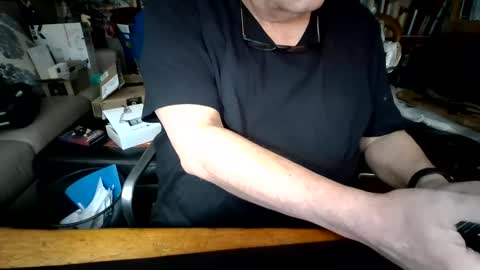 Snapshot of gerrardjj chatting on 01.11.25 Jason online show from 01.11.25