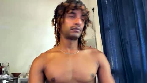 Snapshot of gerson229 chatting on 12.02.25 gerson229 online show from 12.02.25