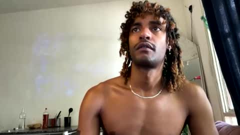 Snapshot of gerson229 chatting on 12.03.25 gerson229 online show from 12.03.25