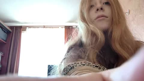 Snapshot of gertrudisturbe chatting on 04.01.26 Kate online show from 04.01.26