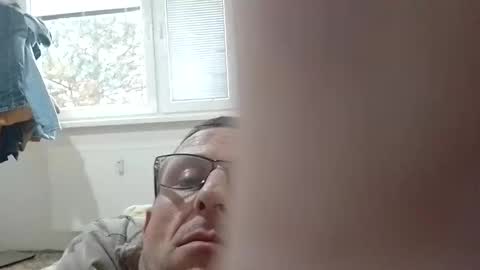 Snapshot of geryhonda001 chatting on 11.15.25 geryhonda001 online show from 11.15.25