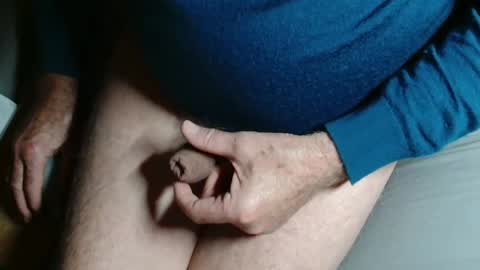 Snapshot of gesiur chatting on 11.14.25 geo online show from 11.14.25