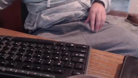 Snapshot of gethoggy chatting on 10.15.25 gethoggy online show from 10.15.25