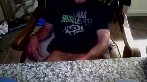 Snapshot of gforze819 chatting on 11.17.25 ThickcockAthlete online show from 11.17.25