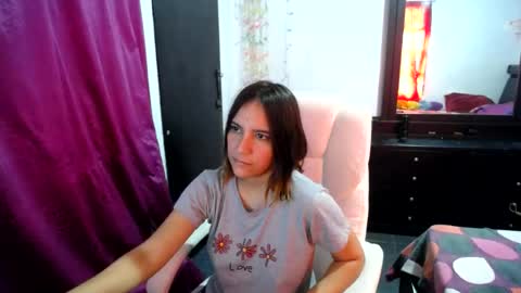 Snapshot of ggemas chatting on 06.14.26 ggemas online show from 06.14.26