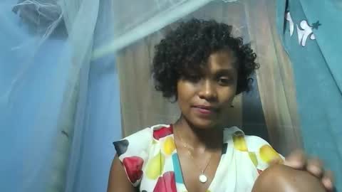 gggloria online show from 11.18.25